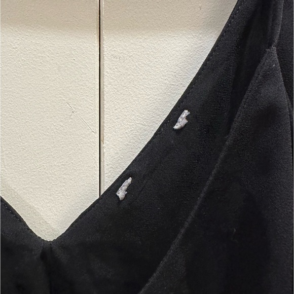 classic black tank top! - Picture 4 of 4